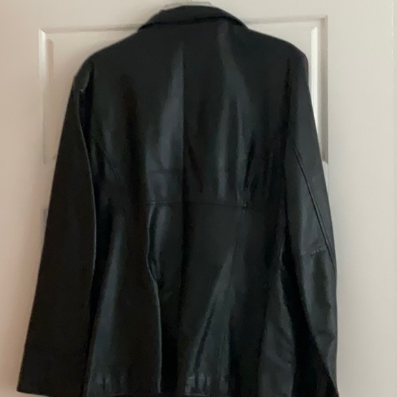 Vintage Wilson’s black leather jacket - Picture 5 of 8